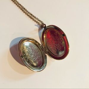 Forever 21 Locket Necklace